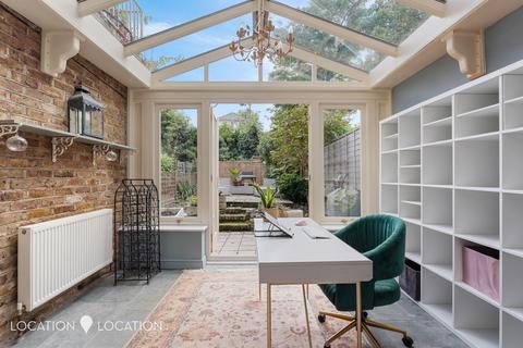 undefined, Jenner Road, London, N16