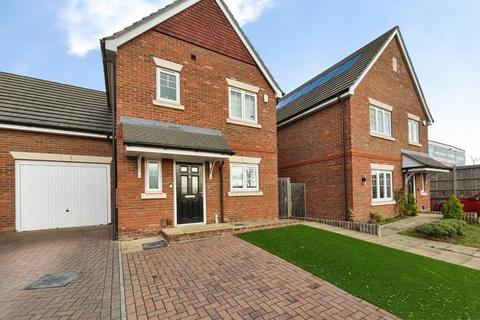 3 bedroom semi-detached house for sale, The Docks, Bracknell, Berkshire