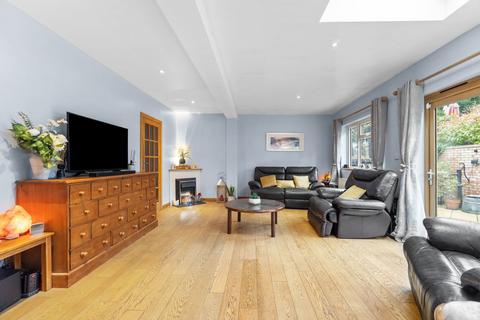 undefined, Hartley Down, Purley CR8