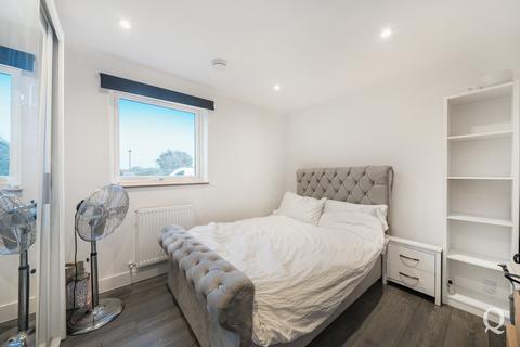 1 bedroom apartment for sale, Onyx Drive, Sittingbourne, Kent, ME10