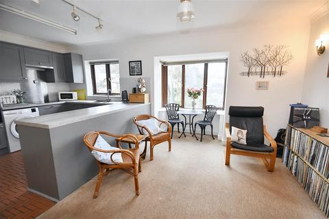undefined, Falmouth TR11