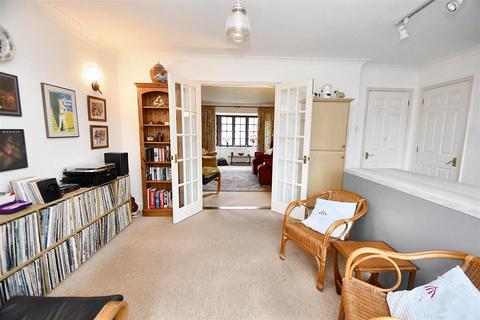 undefined, Falmouth TR11