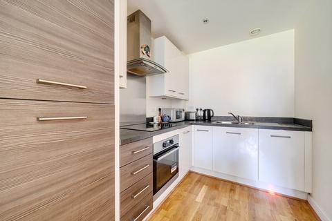 undefined, Fleming Place, Bracknell, Berkshire