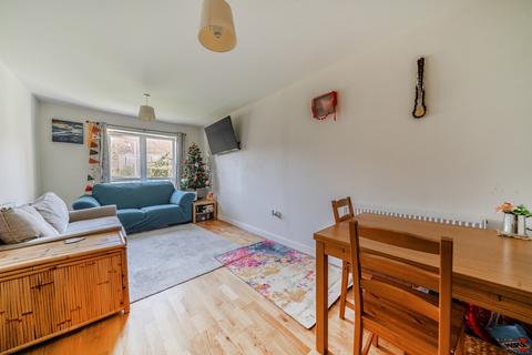undefined, Fleming Place, Bracknell, Berkshire