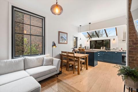 2 bedroom flat for sale, Beaumont Road, London, W4
