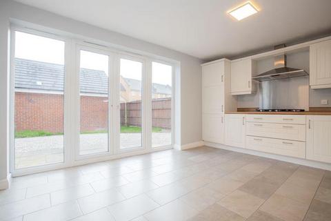4 bedroom detached house for sale, Wayside Crescent, Peterborough PE7