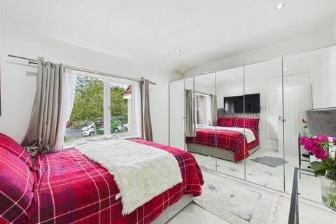 3 bedroom maisonette for sale, Beechwood Avenue, Coulsdon CR5