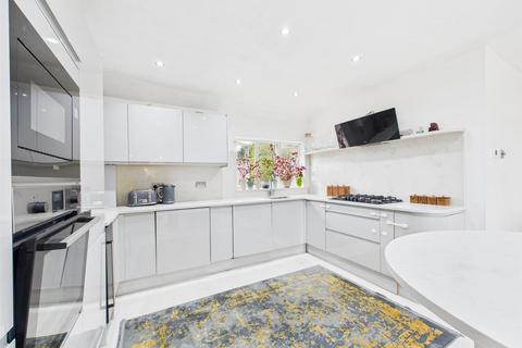 3 bedroom maisonette for sale, Beechwood Avenue, Coulsdon CR5