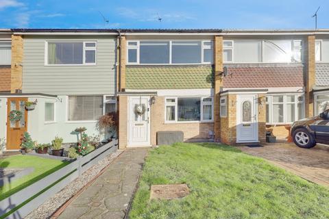 2 bedroom terraced house for sale, The Finches, Benfleet, SS7