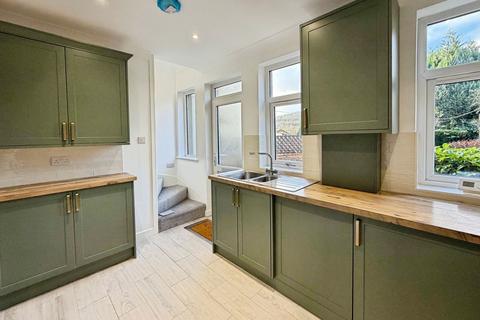 2 bedroom semi-detached house for sale, Newark Road, Crossflatts, Bingley, BD16 2SL