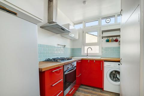 1 bedroom flat for sale, Croxted Road, London SE21