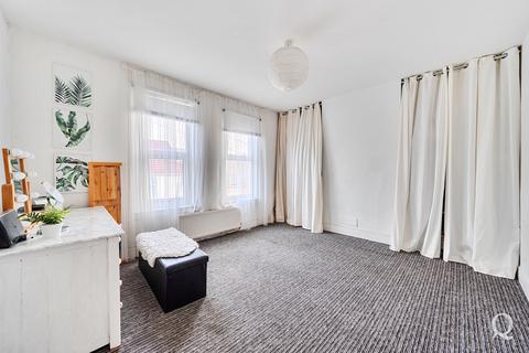 3 bedroom terraced house for sale, Sturla Road, Chatham, Kent, ME4