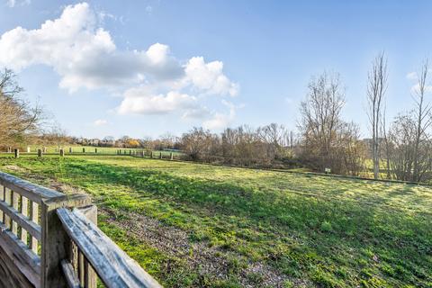 3 bedroom terraced house for sale, Quaggy Walk, London