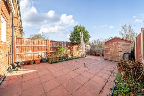 3 bedroom terraced house for sale, Quaggy Walk, London