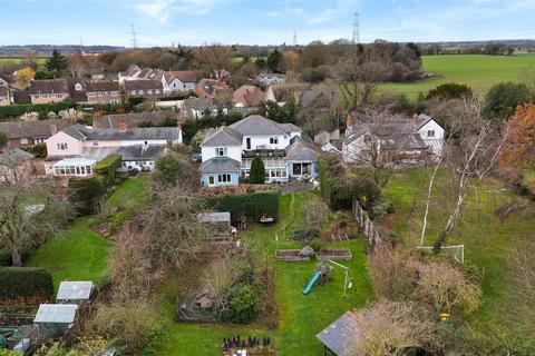 6 bedroom detached house for sale, Stoke Road, Leavenheath