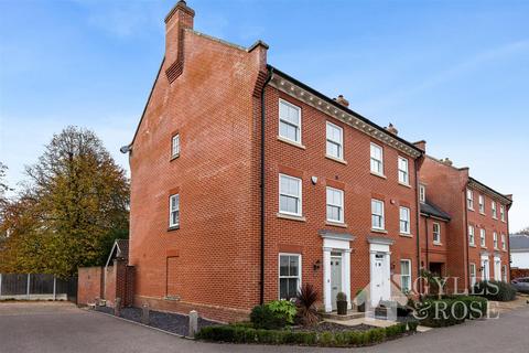 4 bedroom semi-detached house for sale, Lawford Place, Manningtree