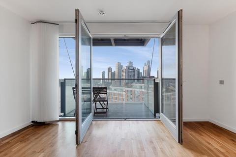 undefined, New Providence Wharf, Fairmont Avenue, Nr Canary Wharf, London, E14.