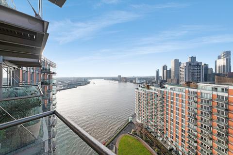 undefined, New Providence Wharf, Fairmont Avenue, Nr Canary Wharf, London, E14.