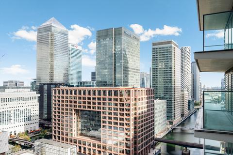 2 bedroom flat to rent, Landmark East Tower, Marsh Wall, Nr Canary Wharf, London, E14