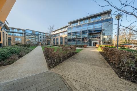 Studio for sale, Wokingham Road, Bracknell, Berkshire