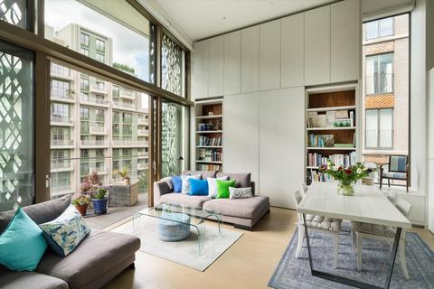 3 bedroom flat for sale, Luma House, Lewis Cubitt Park, N1C