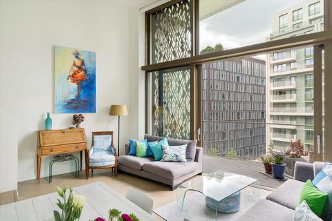 3 bedroom flat for sale, Luma House, Lewis Cubitt Park, N1C