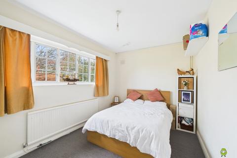 undefined, Basing Drive, Bexley, Kent, DA5