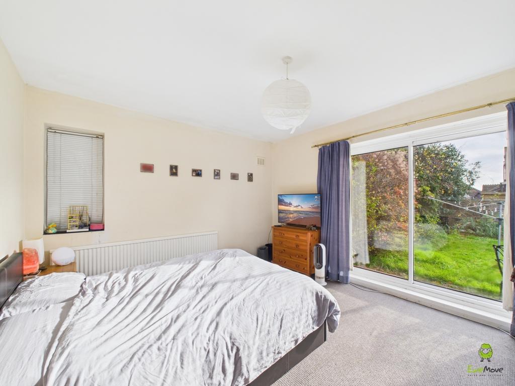 Presented by Robert at Ewe Move Bexleyheath and Dar