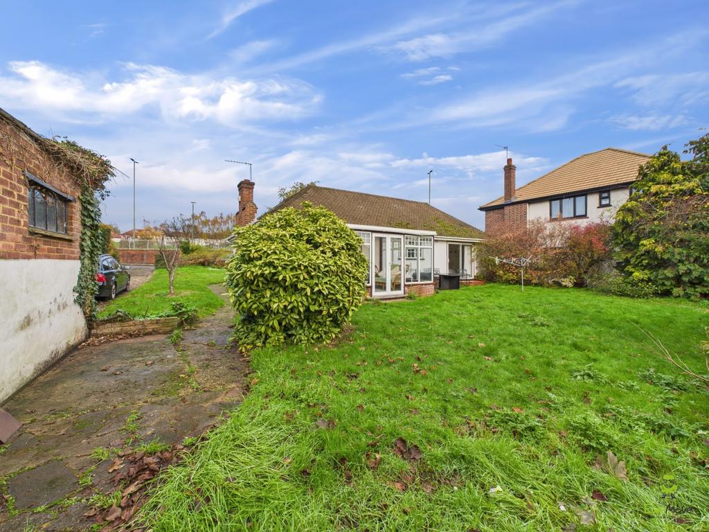 Presented by Robert at Ewe Move Bexleyheath and Dar