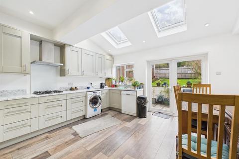3 bedroom house for sale, Edward Road, Coulsdon CR5