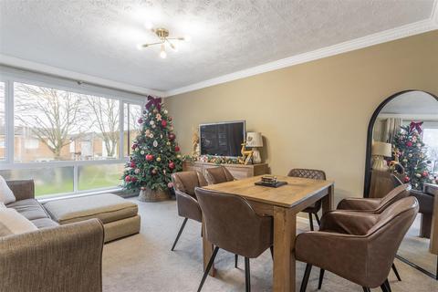 2 bedroom flat for sale, Lowbiggin, NE5