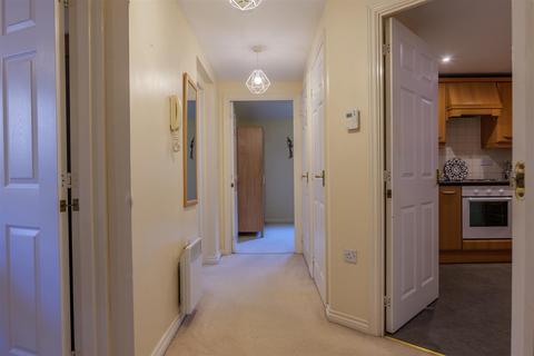2 bedroom flat for sale, Silver Hill, Peterborough PE7