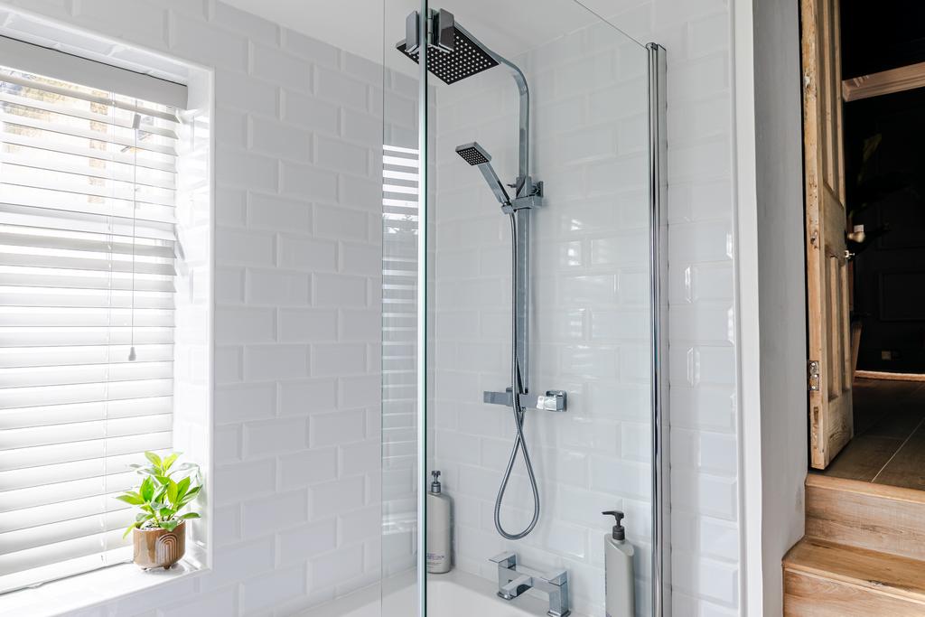 Bathroom4