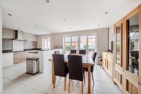 4 bedroom detached house for sale, Goldcrest Road, Bracknell, Berkshire
