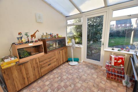 3 bedroom semi-detached house for sale, Cottesmore Road, Stamford