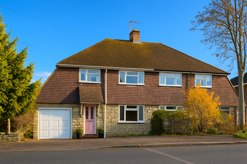 3 bedroom semi-detached house for sale, Lonsdale Drive, Gillingham ME8
