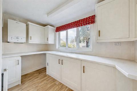 2 bedroom flat for sale, Torkington Gardens, Stamford