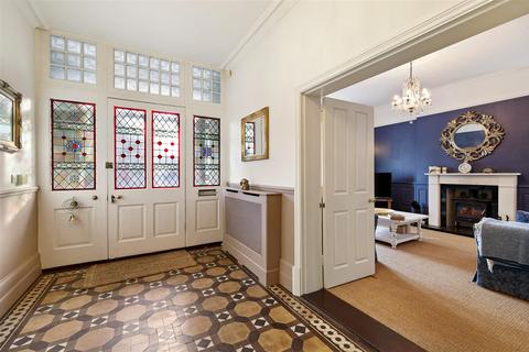 5 bedroom detached house for sale, Trinity Street, Halstead