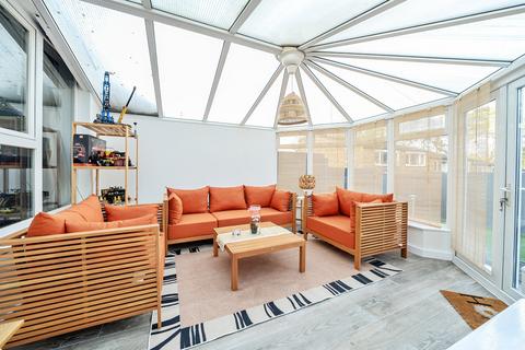 2 bedroom end of terrace house for sale, Lingwood, Bracknell, Berkshire