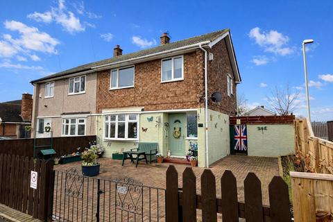 3 bedroom semi-detached house for sale, Emley Moor Road, Darlington