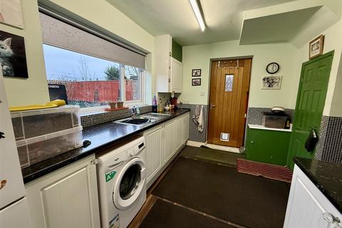 3 bedroom semi-detached house for sale, Emley Moor Road, Darlington