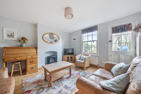 2 bedroom end of terrace house for sale, Rodmersham Green, Rodmersham, Sittingbourne, Kent, ME9