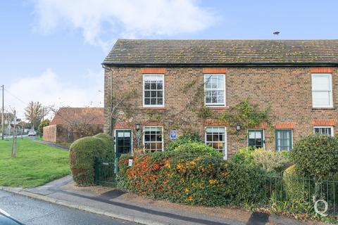 2 bedroom end of terrace house for sale, Rodmersham Green, Rodmersham, Sittingbourne, Kent, ME9