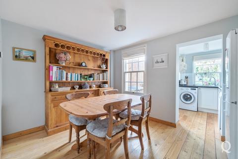 2 bedroom end of terrace house for sale, Rodmersham Green, Rodmersham, Sittingbourne, Kent, ME9