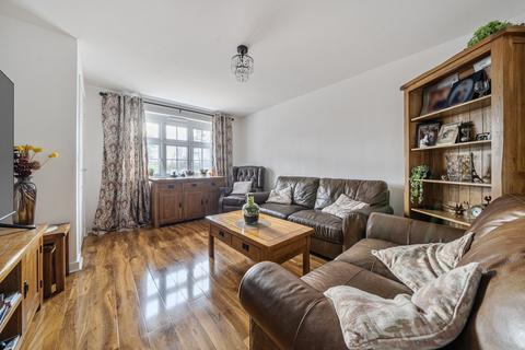 3 bedroom terraced house for sale, Annas Meadow, Shefford, SG17
