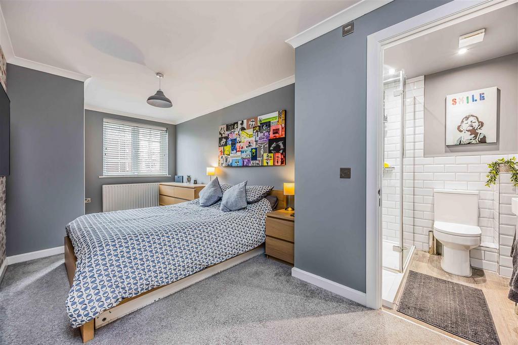 Flat 5, Elizabeth House, Besconsfield Road, Waterl