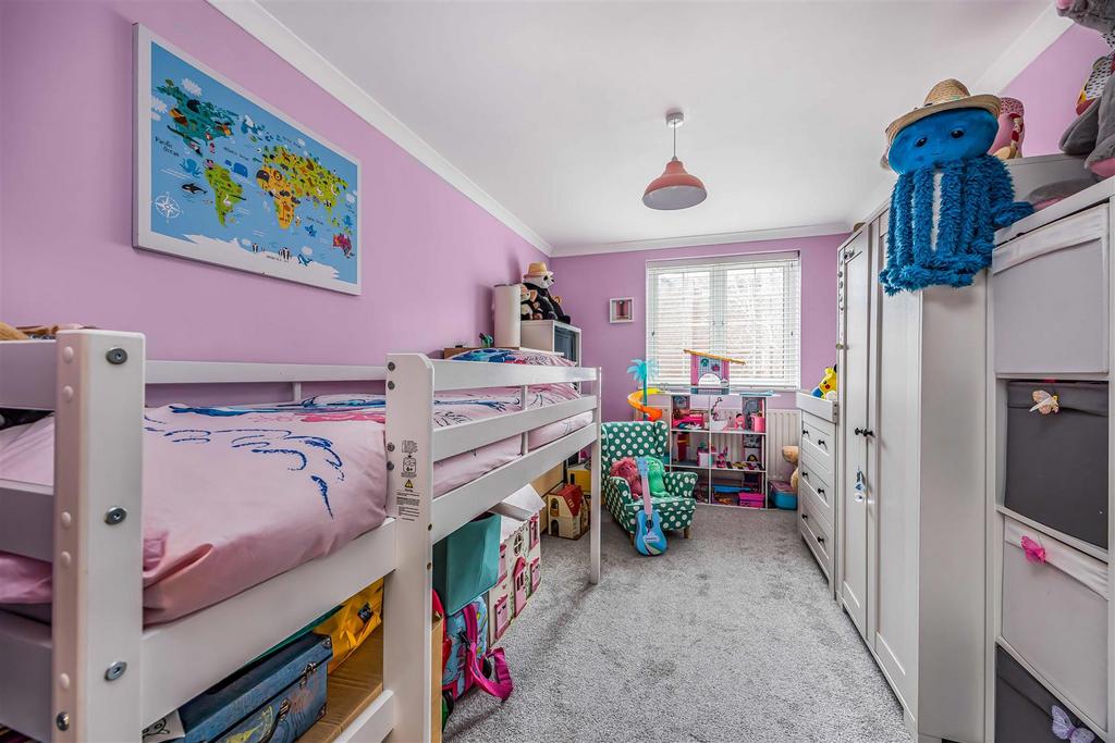 Flat 5, Elizabeth House, Besconsfield Road, Waterl