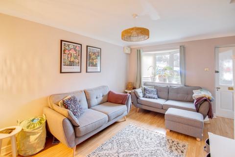 2 bedroom end of terrace house for sale, Grosvenor Road, Lower Gornal, Dudley, West Midlands, DY3