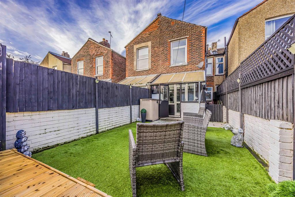 64 Westbourne Road, Portsmouth-Small-Portico Market