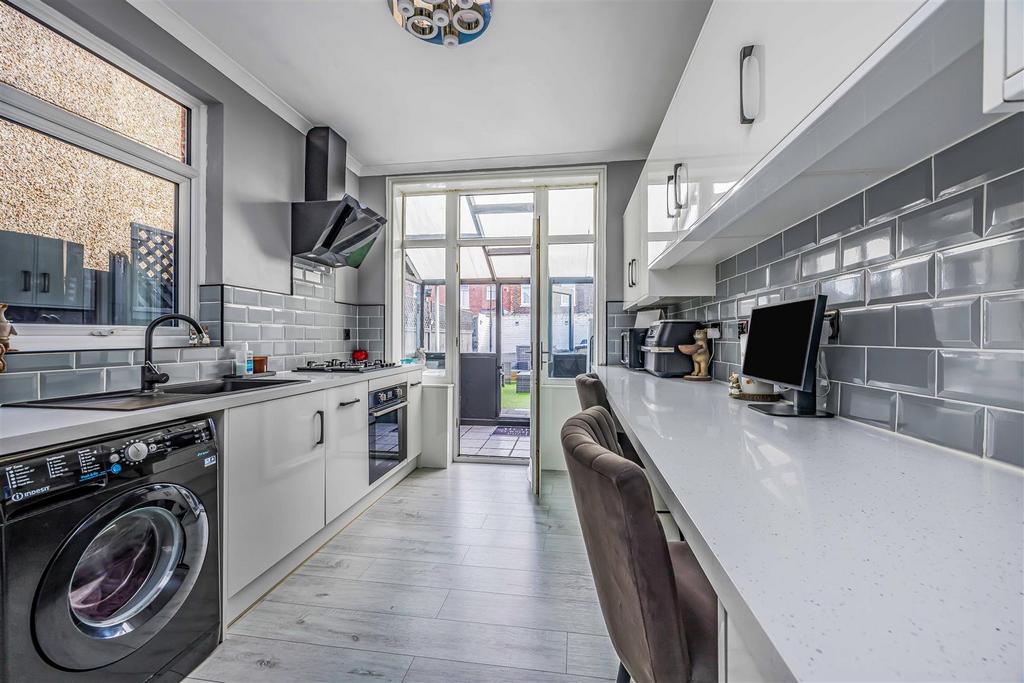 64 Westbourne Road, Portsmouth-Small-Portico Market